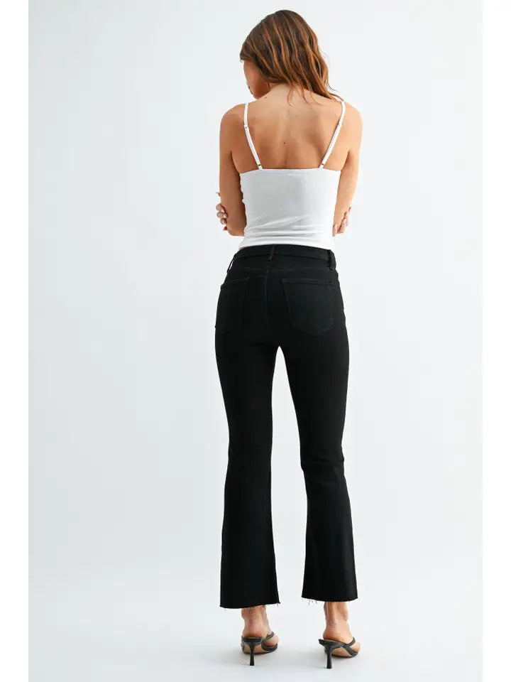 The Cropped Demi Flare - Black