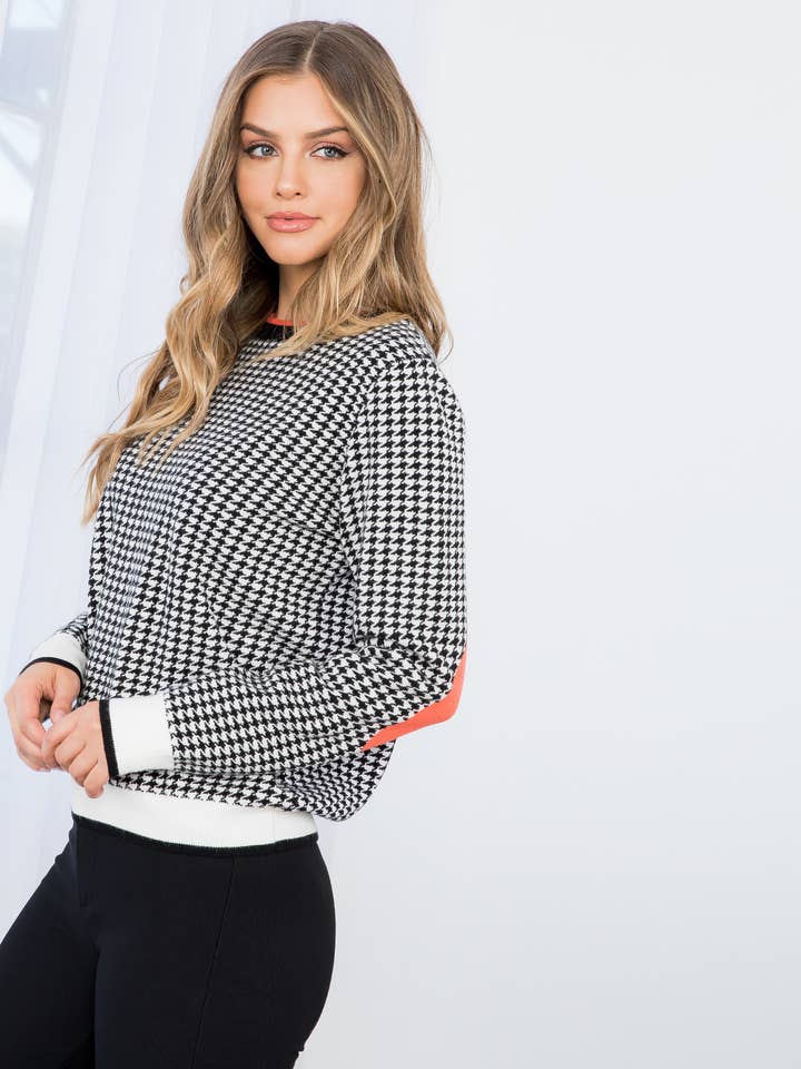 Houndstooth Sweater - Black