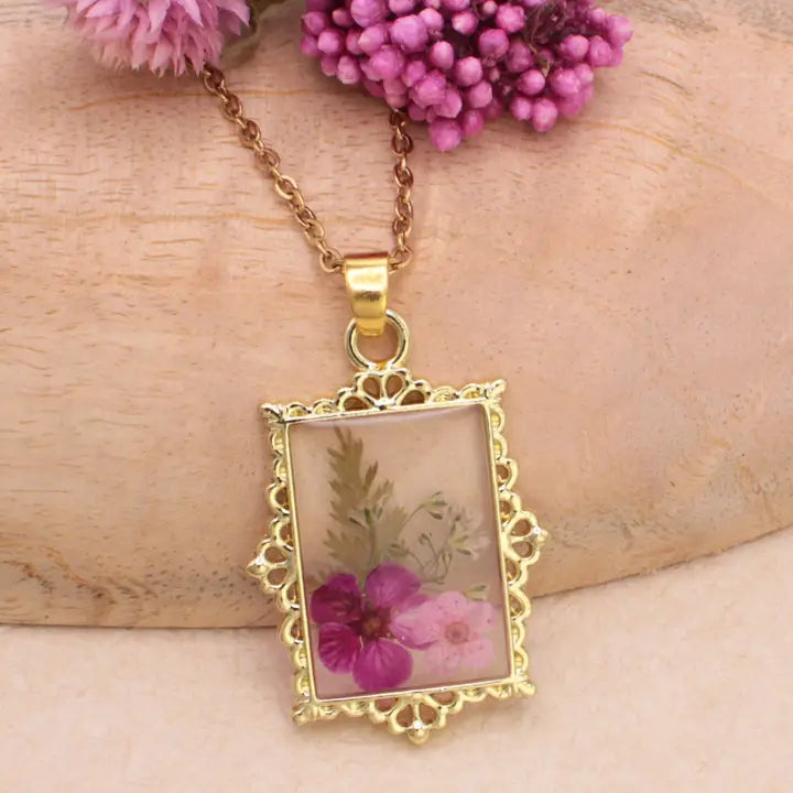 Dried Floral Necklace - Pink Gold Frame