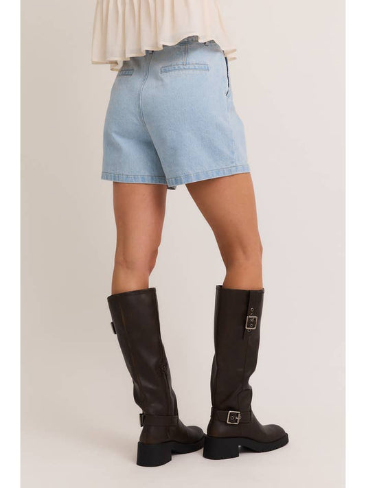 Pleated Denim Shorts - Light