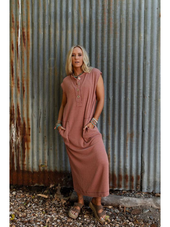 Madeline Textured Maxi Dress - Cedarwood