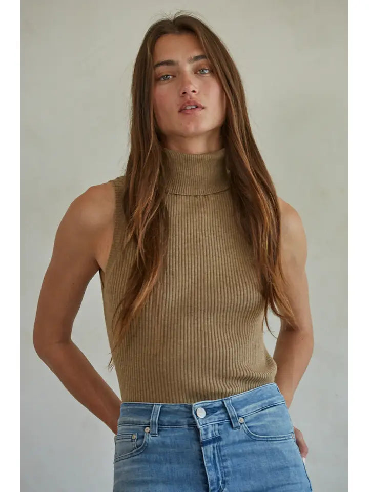 Knit Turtleneck Sleeveless Pullover Top - Brown