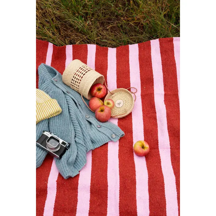 Marea Cereza Blanket Roll