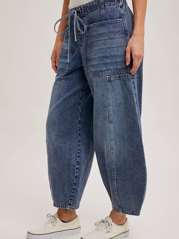 Drawstring Barrel Jeans - Medium Wash