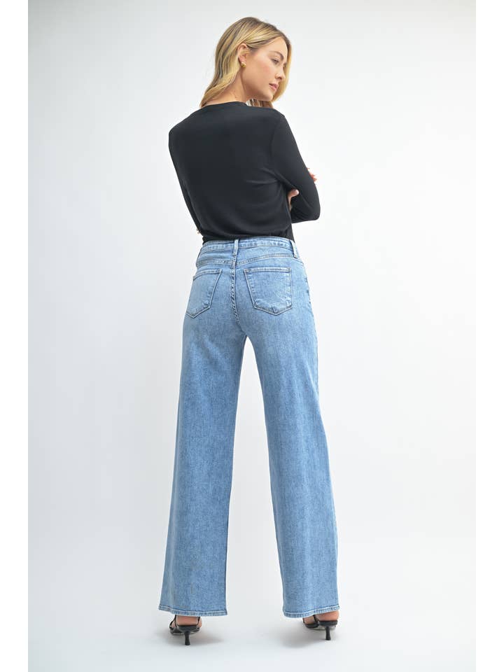 The Stretchy Wide Leg Jean - Medium Wash