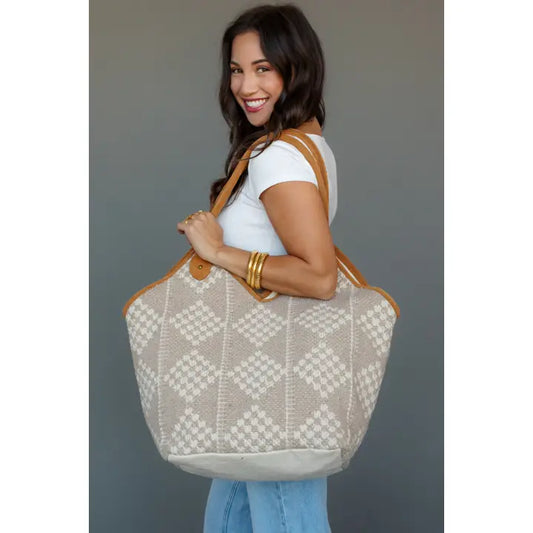Diamond Pattern Tote - Beige & Cream