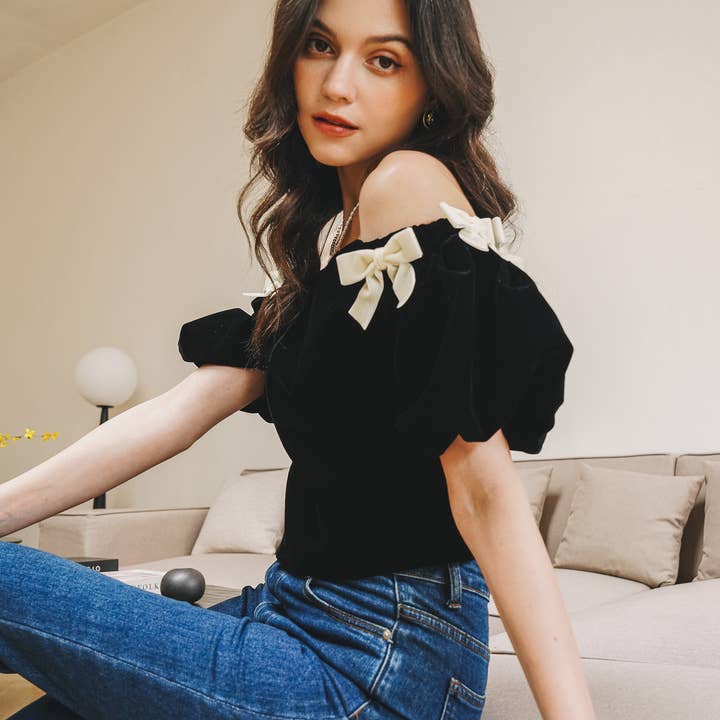 Bow-Tie Velvet Top - Black