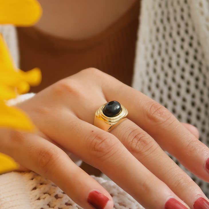 Black Onyx Signet Ring