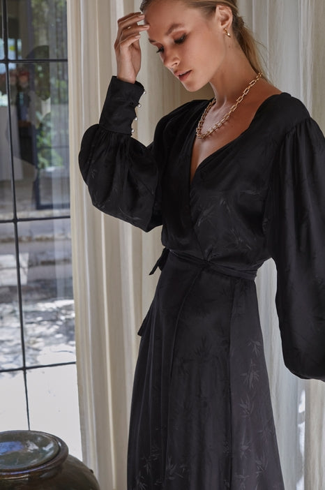 Isabella Long Sleeve Wrap Dress - Pearl Black