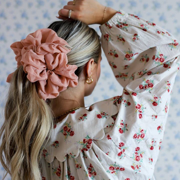 Jumbo Scrunchie - Nude Pink