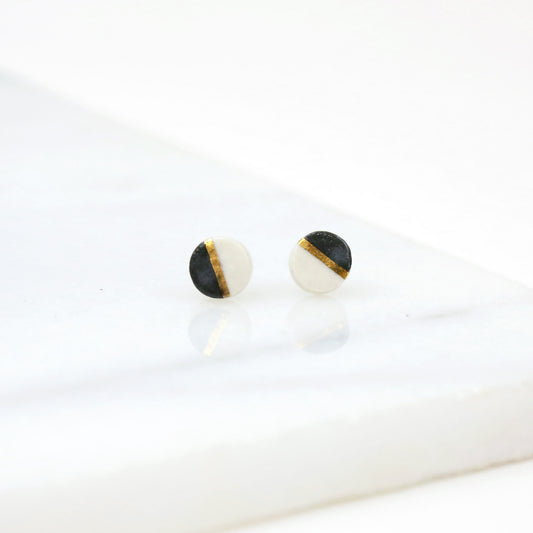 Horizon Stud Earrings - Black