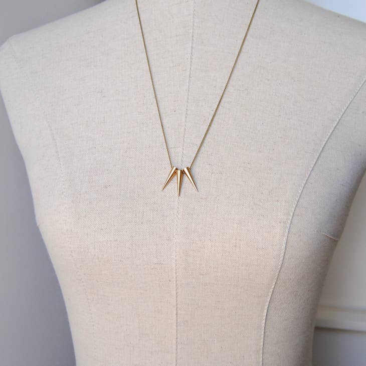Tiny Spikes Necklace