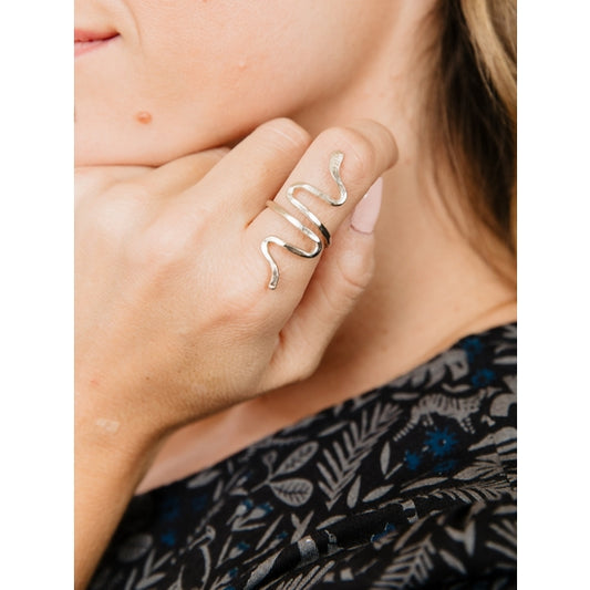 Serpentine Ring - Silver