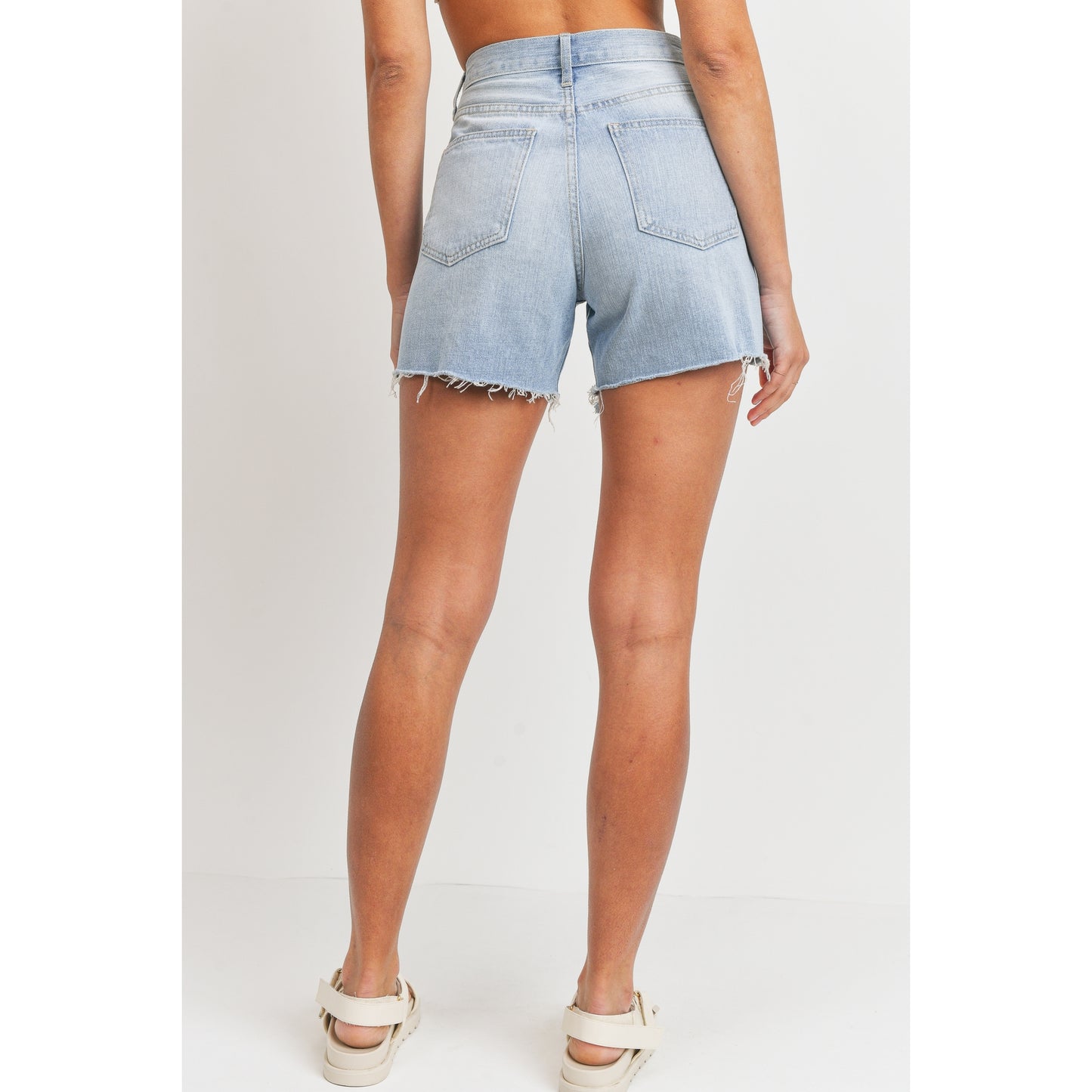 Vintage Boy Short - Light Wash Denim