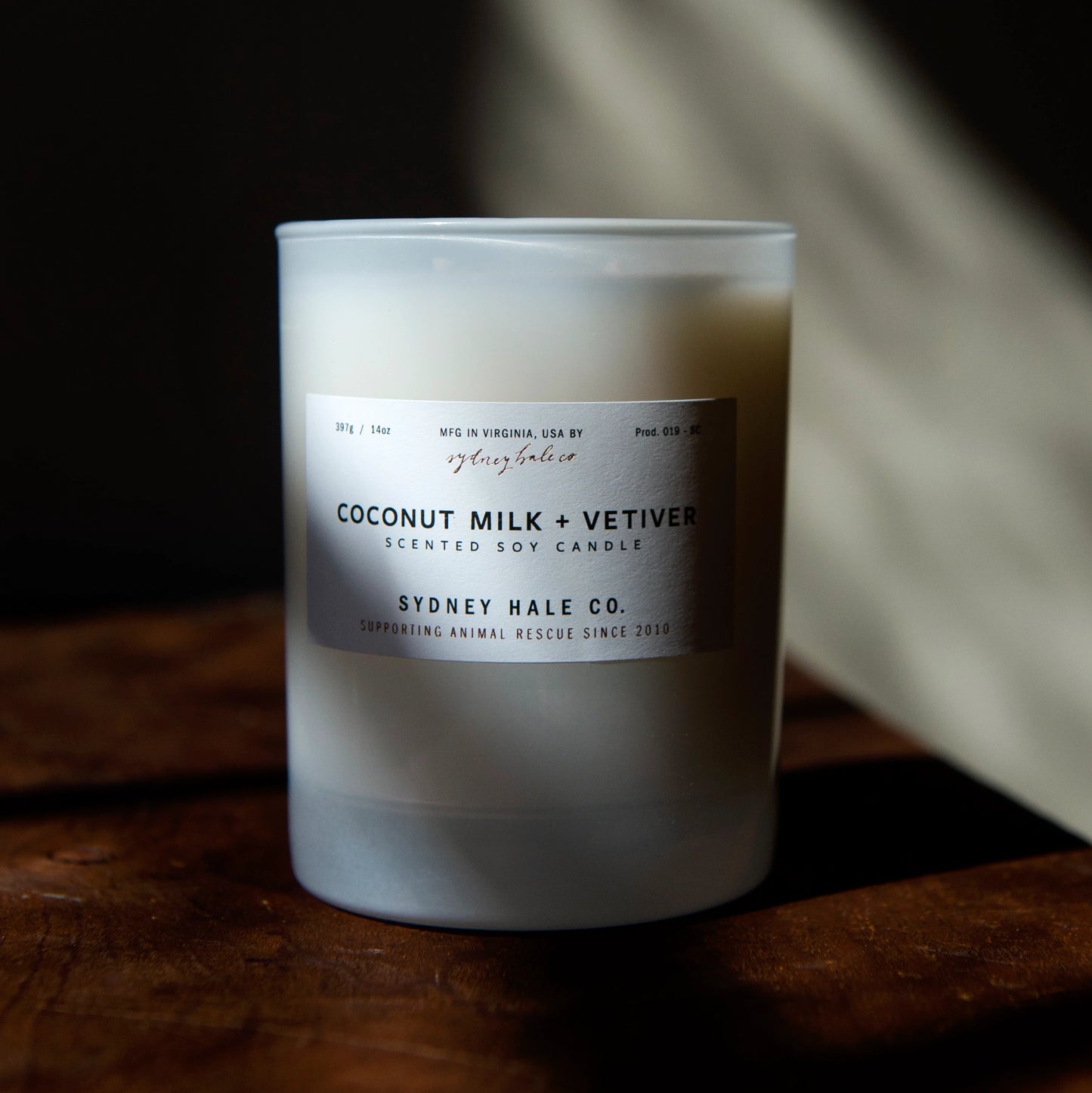 Sydney Hale Candle - Coconut Milk + Vetiver