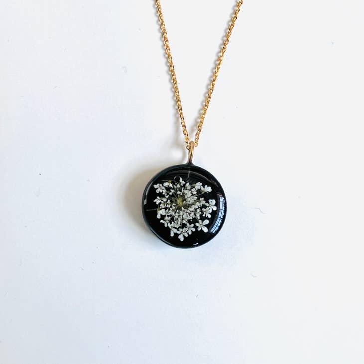 Botanical Mini Moon Pendant - Queen Anne Black